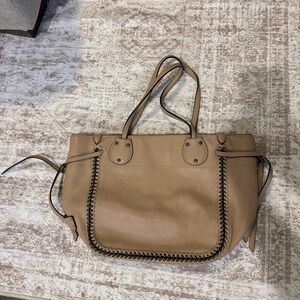 Coach tan shoulder bag